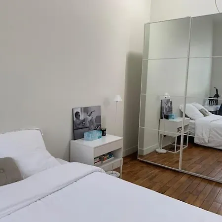 Tour Eiffel Invalides * Parijs